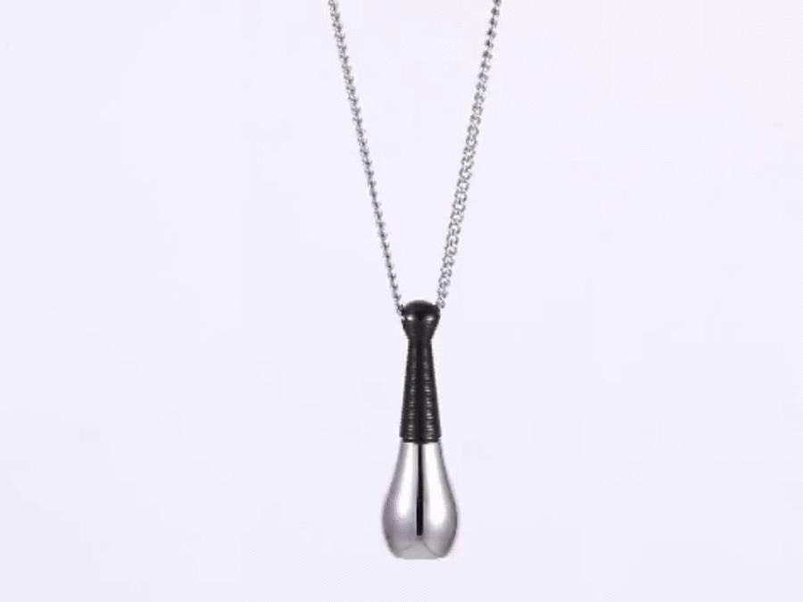 Secret Twist Necklace Black Plated