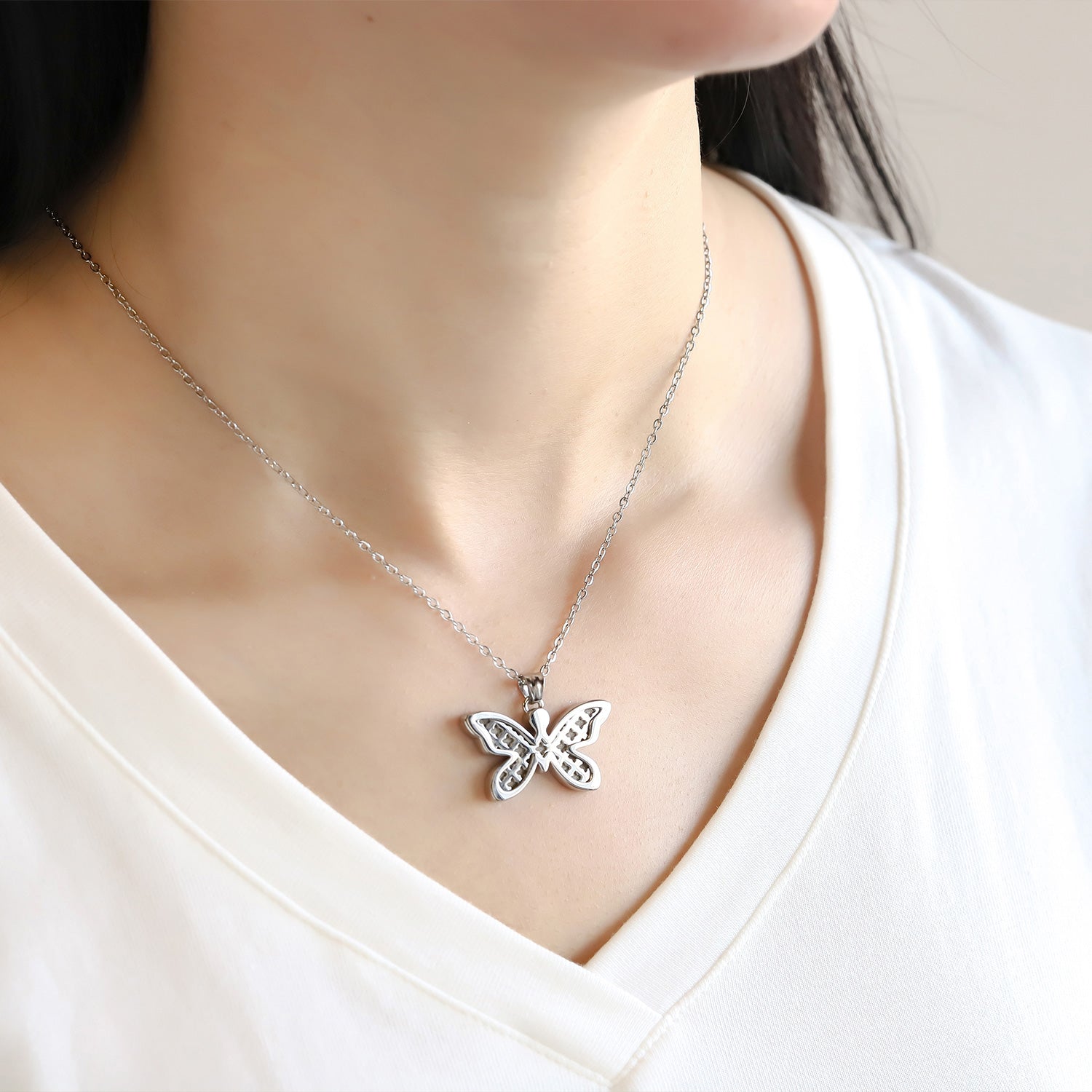 Papillon Whisper Necklace